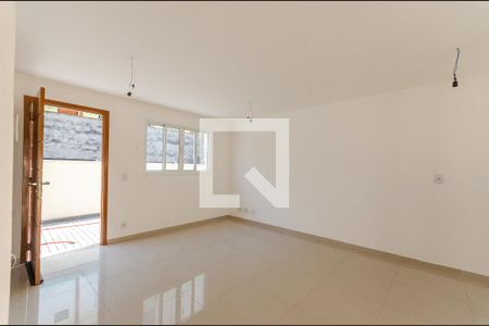 Sala de casa de condomínio à venda com 2 quartos, 98m² em Vila Pereira Barreto, São Paulo