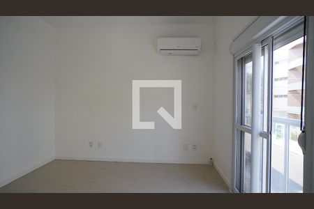 Suíte de apartamento para alugar com 2 quartos, 80m² em Lagoa Pequena, Florianópolis