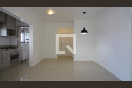 Sala de apartamento para alugar com 2 quartos, 80m² em Lagoa Pequena, Florianópolis