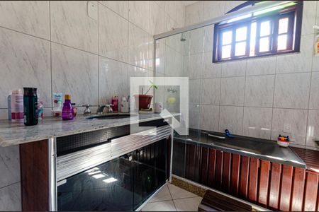 Casa à venda com 450m², 4 quartos e 2 vagas Casa à venda com 450m², 4 quartos e 2 vagasSuite Master