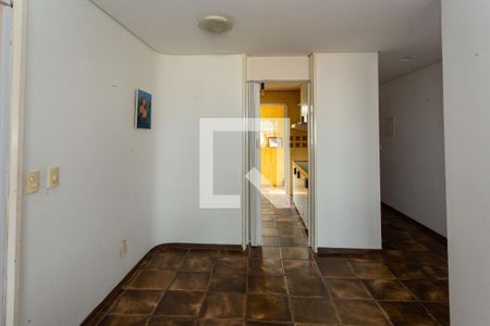 Sala de apartamento à venda com 3 quartos, 110m² em Petrópolis, Porto Alegre