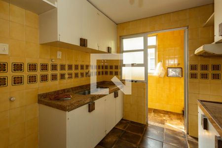 Cozinha de apartamento à venda com 3 quartos, 110m² em Petrópolis, Porto Alegre