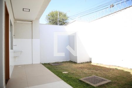 Área comum de casa de condomínio para alugar com 3 quartos, 146m² em Jardim Atlatico, Goiânia