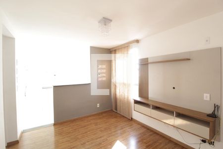 Sala de apartamento para alugar com 2 quartos, 65m² em Chácaras Tubalina E Quartel, Uberlândia