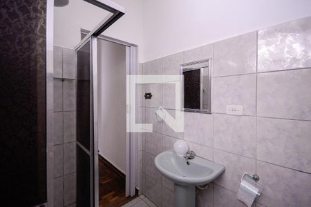 Banheiro  de casa para alugar com 1 quarto, 90m² em Vila Moinho Velho, São Paulo