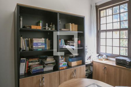 Casa à venda com 520m², 6 quartos e 16 vagas Casa à venda com 520m², 6 quartos e 16 vagasEscritório/Quarto 2