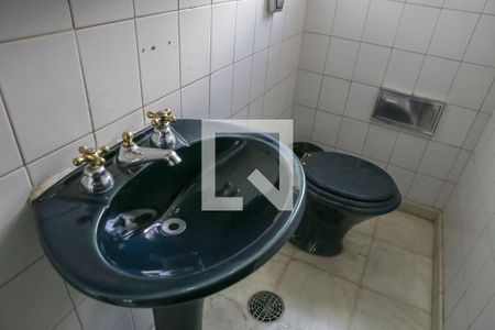 Casa à venda com 520m², 6 quartos e 16 vagas Casa à venda com 520m², 6 quartos e 16 vagasLavabo 5