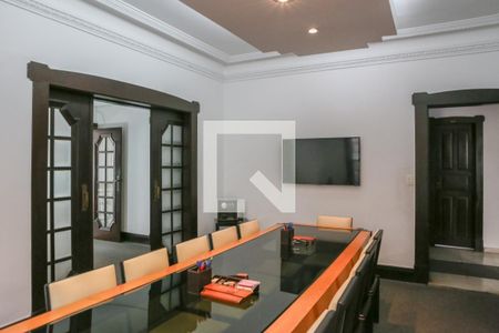 Casa à venda com 520m², 6 quartos e 16 vagas Casa à venda com 520m², 6 quartos e 16 vagasSala 3