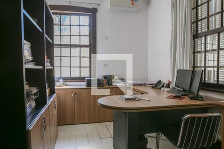 Casa à venda com 520m², 6 quartos e 16 vagas Casa à venda com 520m², 6 quartos e 16 vagasEscritório/Quarto 2