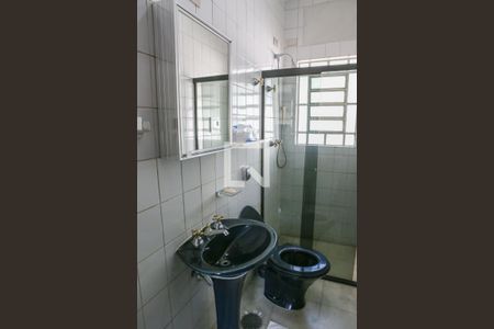 Casa à venda com 520m², 6 quartos e 16 vagas Casa à venda com 520m², 6 quartos e 16 vagasBanheiro Social