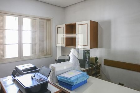 Casa à venda com 520m², 6 quartos e 16 vagas Casa à venda com 520m², 6 quartos e 16 vagasEscritório/Quarto 6