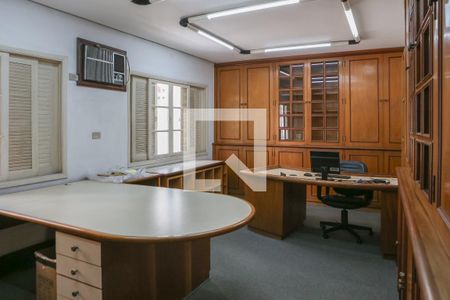 Casa à venda com 520m², 6 quartos e 16 vagas Casa à venda com 520m², 6 quartos e 16 vagasEscritório/Quarto 5