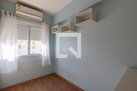 Quarto de apartamento para alugar com 2 quartos, 65m² em Partenon, Porto Alegre