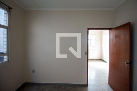 Quarto 1 de apartamento para alugar com 1 quarto, 40m² em Jardim Miragaia, São Paulo