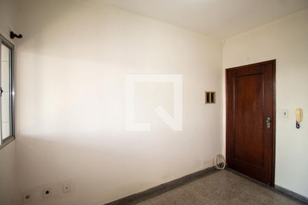 Sala de apartamento para alugar com 1 quarto, 40m² em Jardim Miragaia, São Paulo