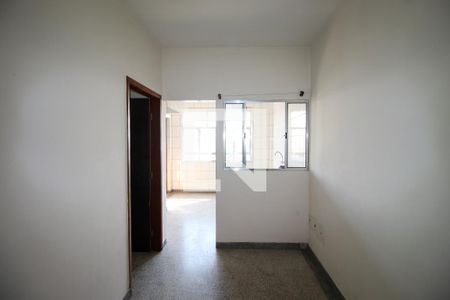 Sala de apartamento para alugar com 1 quarto, 40m² em Jardim Miragaia, São Paulo