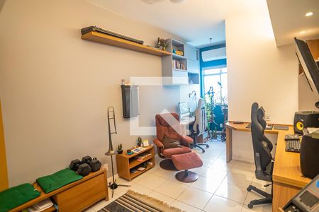 Sala de apartamento à venda com 1 quarto, 42m² em Humaitá, Rio de Janeiro