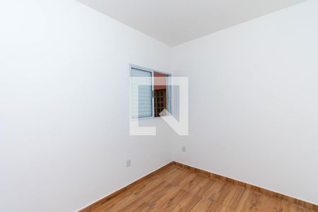 Quarto 1 de apartamento para alugar com 2 quartos, 46m² em Vila Carrão, São Paulo