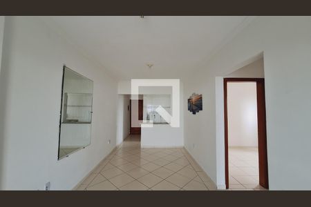 Sala de apartamento para alugar com 2 quartos, 8m² em Maracanã, Praia Grande