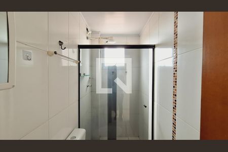 Apartamento para alugar com 8m², 2 quartos e 1 vaga Apartamento para alugar com 8m², 2 quartos e 1 vagaBanheiro suíte