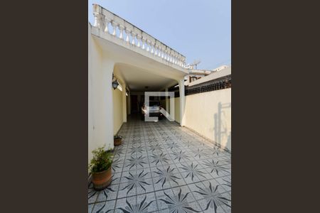 Casa à venda com 184m², 2 quartos e 3 vagas Casa à venda com 184m², 2 quartos e 3 vagasGaragem