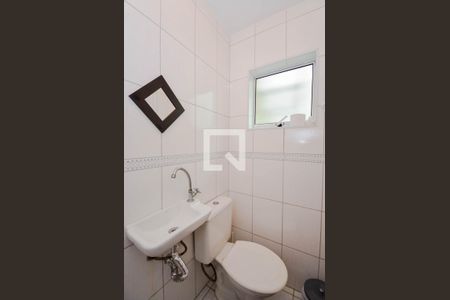 Casa à venda com 184m², 2 quartos e 3 vagas Casa à venda com 184m², 2 quartos e 3 vagasBanheiro de Serviço