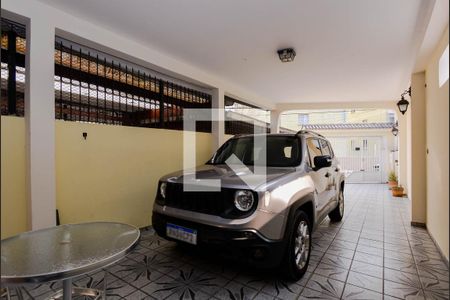 Casa à venda com 184m², 2 quartos e 3 vagas Casa à venda com 184m², 2 quartos e 3 vagasGaragem