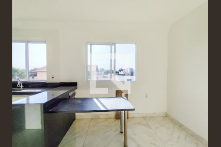 Sala de apartamento à venda com 2 quartos, 52m² em Estrela do Oriente, Belo Horizonte