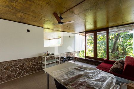 Sala de casa de condomínio à venda com 4 quartos, 291m² em Vila Progresso, Niterói