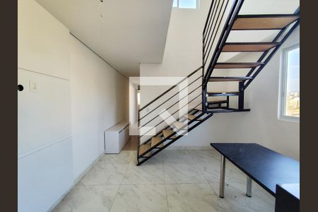 Sala de apartamento à venda com 2 quartos, 104m² em Estrela do Oriente, Belo Horizonte