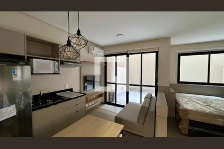 Sala de kitnet/studio para alugar com 1 quarto, 38m² em Sumarezinho, São Paulo