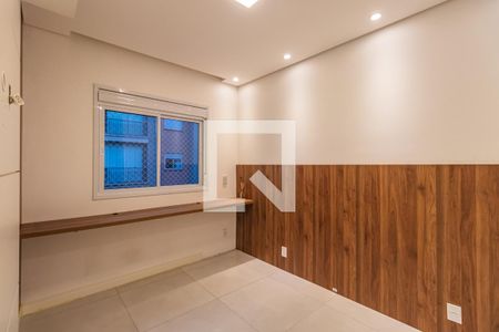 Quarto 2 de apartamento para alugar com 2 quartos, 51m² em Alphaville Empresarial, Barueri