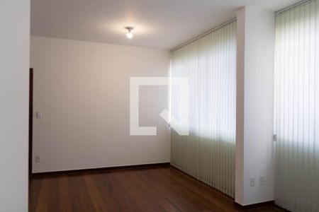 Sala de apartamento para alugar com 3 quartos, 110m² em Buritis, Belo Horizonte