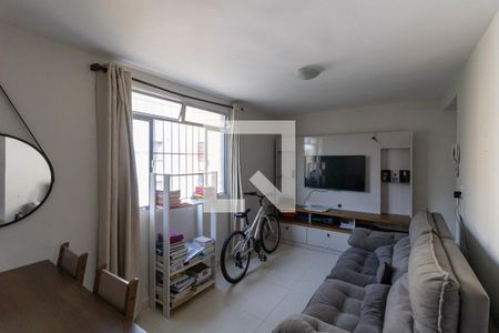 Sala de apartamento à venda com 2 quartos, 46m² em Vila Jacuí, São Paulo