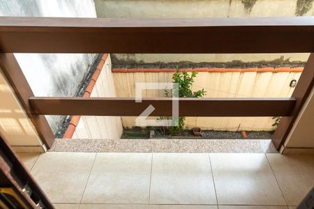 Casa de condomínio à venda com 140m², 3 quartos e 1 vaga Casa de condomínio à venda com 140m², 3 quartos e 1 vagaVaranda da suite