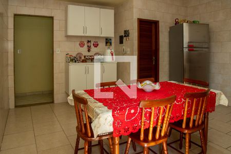 Casa de condomínio à venda com 140m², 3 quartos e 1 vaga Casa de condomínio à venda com 140m², 3 quartos e 1 vagaCozinha - Armários