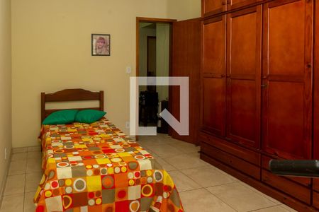 Casa de condomínio à venda com 140m², 3 quartos e 1 vaga Casa de condomínio à venda com 140m², 3 quartos e 1 vagaQuarto 1 - Armários