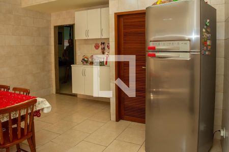 Casa de condomínio à venda com 140m², 3 quartos e 1 vaga Casa de condomínio à venda com 140m², 3 quartos e 1 vagaCozinha - Armários