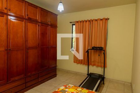 Casa de condomínio à venda com 140m², 3 quartos e 1 vaga Casa de condomínio à venda com 140m², 3 quartos e 1 vagaQuarto 1 - Armários