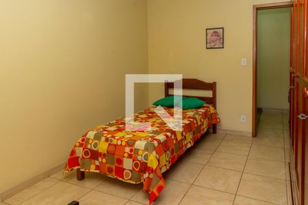 Casa de condomínio à venda com 140m², 3 quartos e 1 vaga Casa de condomínio à venda com 140m², 3 quartos e 1 vagaQuarto 1 - Armários