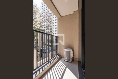 Studio - Varanda de kitnet/studio para alugar com 1 quarto, 35m² em Sumarezinho, São Paulo