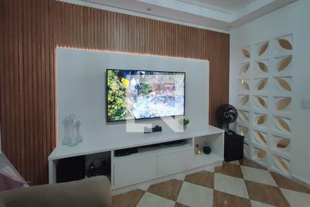 Sala de Estar de casa à venda com 2 quartos, 194m² em Jardim Eulina, Campinas