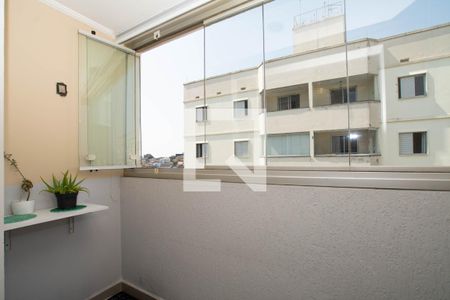 Varanda de apartamento à venda com 2 quartos, 64m² em Jardim Bom Clima, Guarulhos