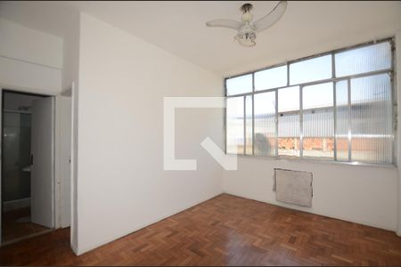 Sala de apartamento para alugar com 2 quartos, 55m² em Madureira, Rio de Janeiro