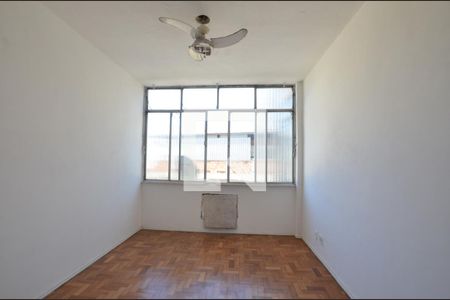 Sala de apartamento para alugar com 2 quartos, 55m² em Madureira, Rio de Janeiro