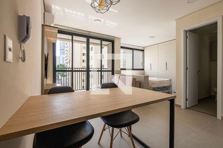 Studio de kitnet/studio para alugar com 1 quarto, 41m² em Sumarezinho, São Paulo