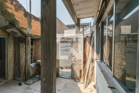 Vista da Sala de casa para alugar com 2 quartos, 18m² em Cordovil, Rio de Janeiro