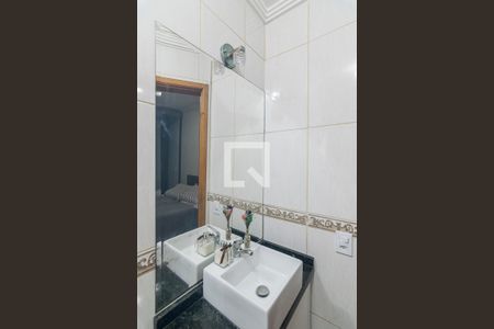 Banheiro da Suite de apartamento à venda com 2 quartos, 55m² em Utinga, Santo André