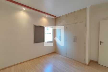 Quarto de apartamento à venda com 1 quarto, 66m² em Cambuí, Campinas