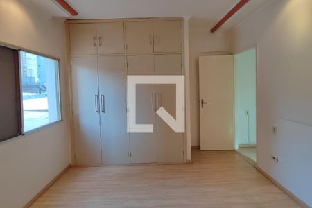 Quarto de apartamento à venda com 1 quarto, 66m² em Cambuí, Campinas